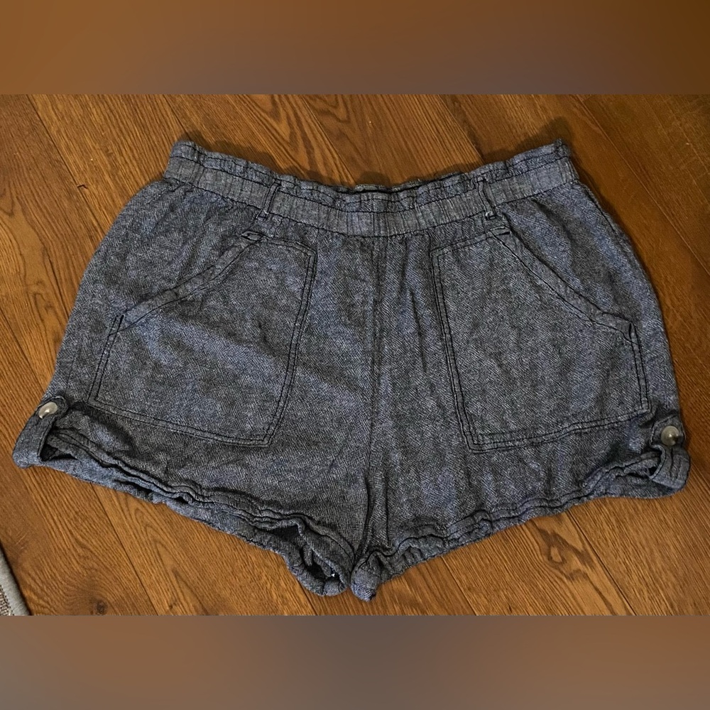 Time and Tru Women's Charcoal Cargo Shorts size XL (16/18)